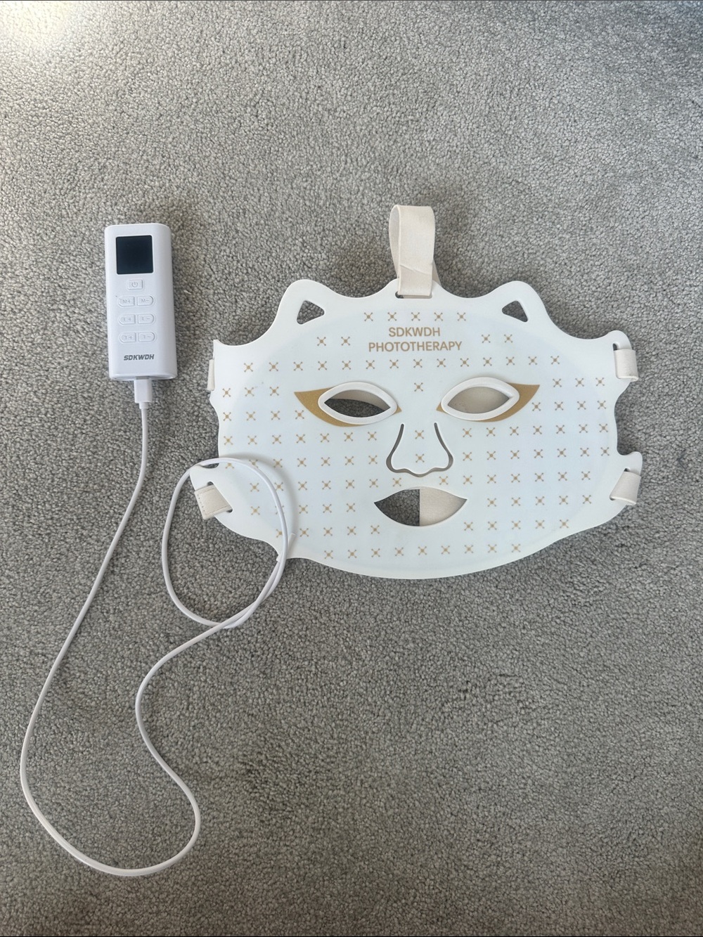 White Phototherapy LED Face Mask – Light Therapy Mask